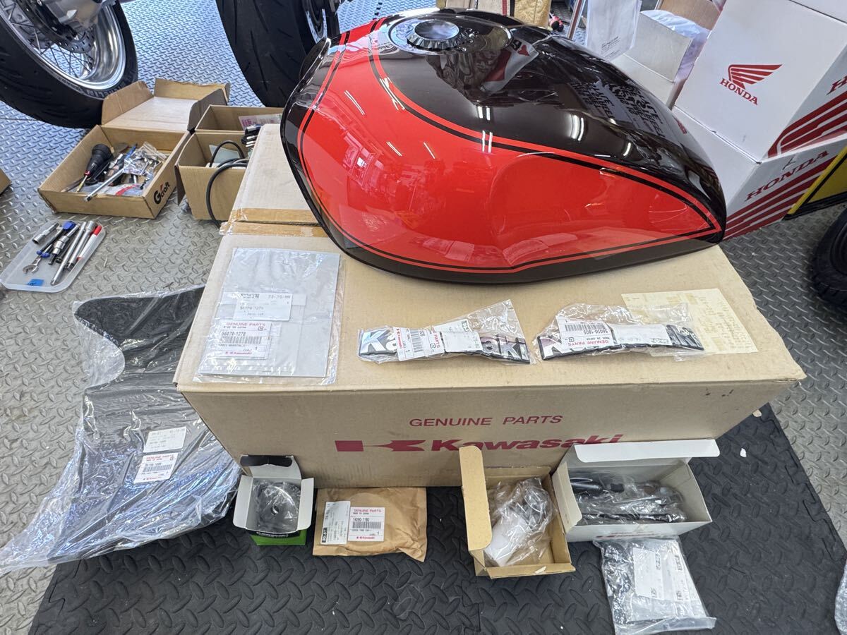 2026年最新】Yahoo!オークション -ゼファー1100 タンク(パーツ)の中古