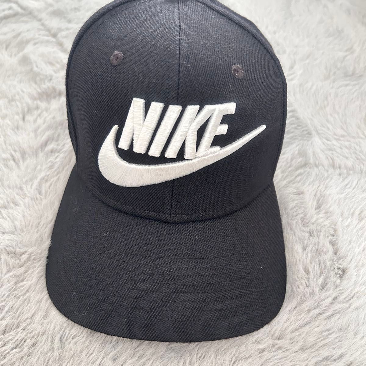 美品 廃盤 NIKE SB メッシュ キャップ 希少 激レア 帽子 刺繍ロゴ 黒