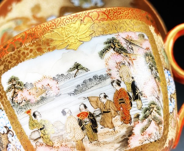 明治九谷 九谷焼 庄三様式 赤絵金彩 人物山水図 徳利 一対2本高さ 明治