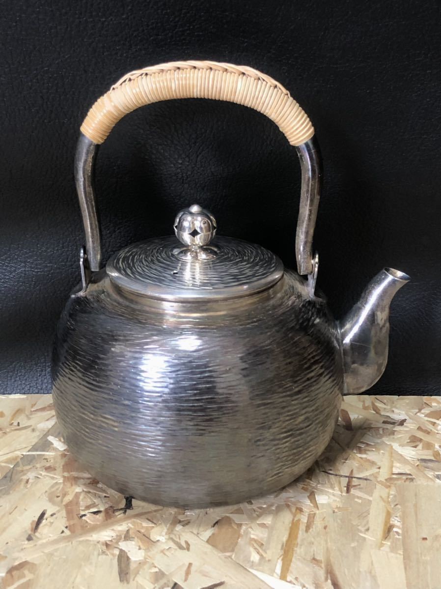燻し銀瓶 煎茶道具 銀瓶 いぶし銀 槌目 燻し銀瓶 峰斎
