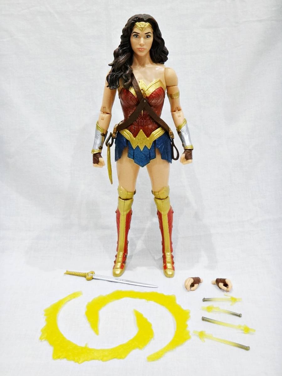 ワンダーウーマン 1/6スケール アクションフィギュア ジャスティス