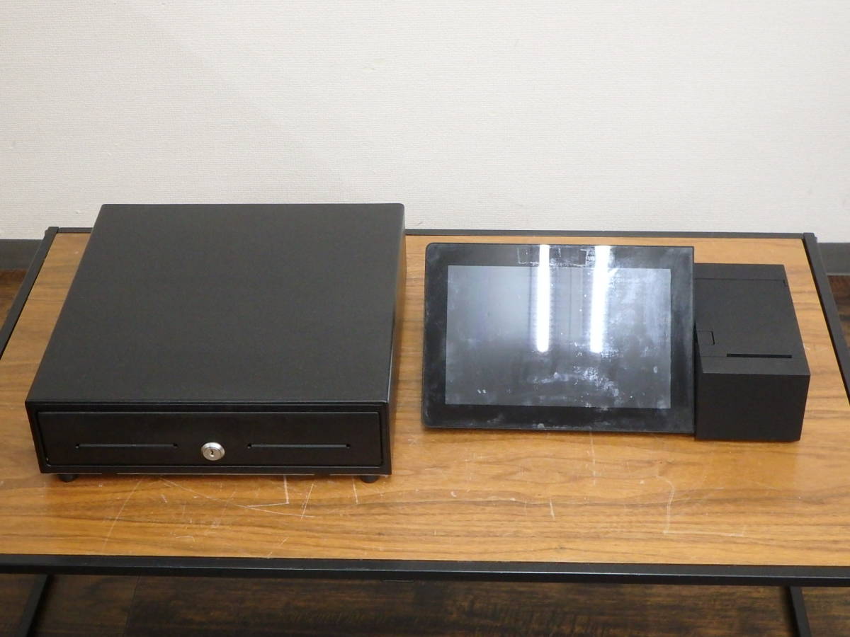 ヤ取9/25終了】≪ZU704ジ≫ 通電OK blayn/ブレイン タブレット型POS