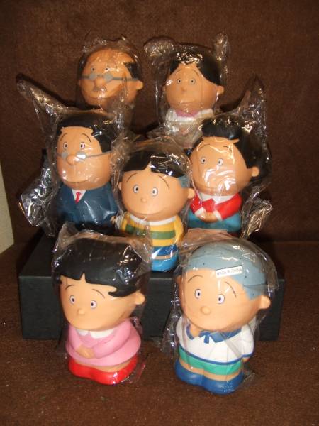 長谷川町子美術館限定【レア絶版 サザエさん ソフビ貯金箱7体セット