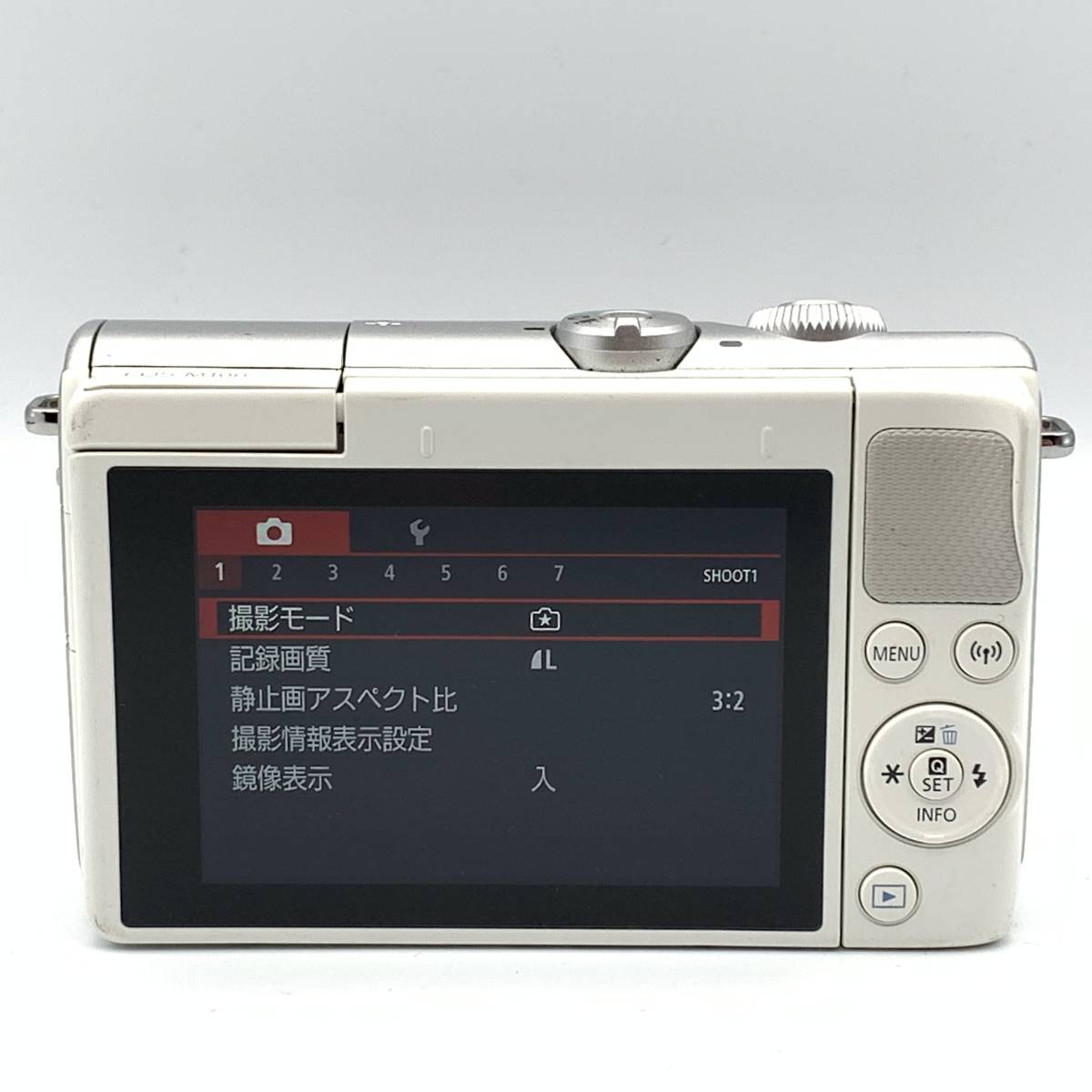 Canon EOS M100 シルバー ジャンク 充電器付属 Canon EOS M100