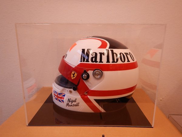 4912 Arai Ferrari ナイジェル マンセル レプリカ ヘルメット 1990年