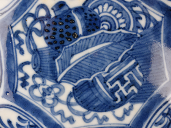 中国明時代 古染付兜鉢 木箱付 横幅21.8㎝ 東Y5- 【