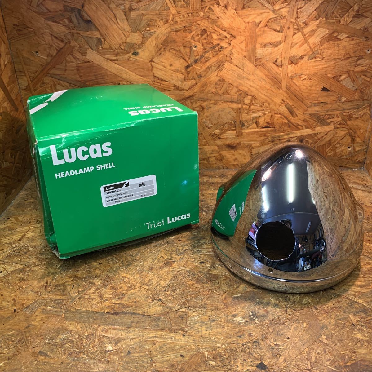 ルーカス トライアンフ ヘッドライト 7インチ 純正 ルーカス
