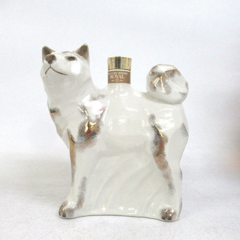 未開栓品】 サントリーウイスキー ローヤル 干支ボトル 戌 犬 陶器ボトル