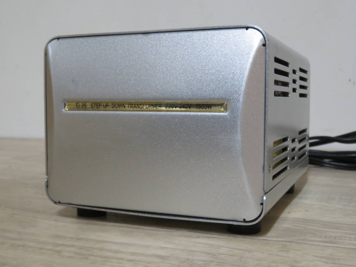 海外・国内用変圧器 カシムラ TI-20 100V/230V TI-20 カシムラ 変圧器