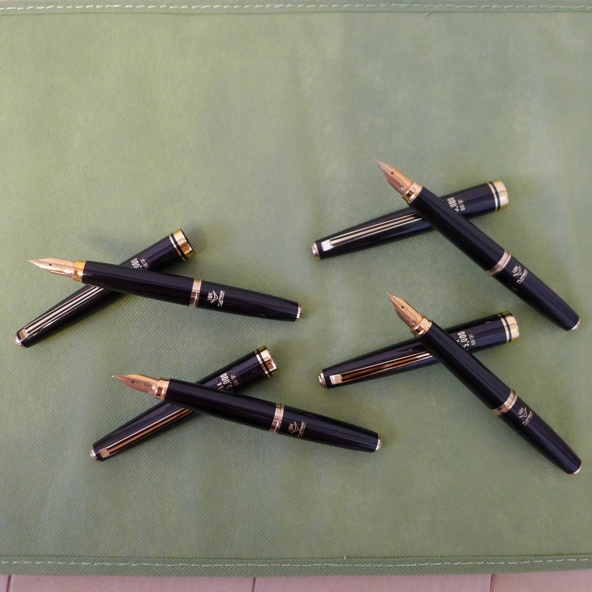 ☆ PLATINUM プラチナ 万年筆 4本セット ペン先 18K 18金 定価5000円 x