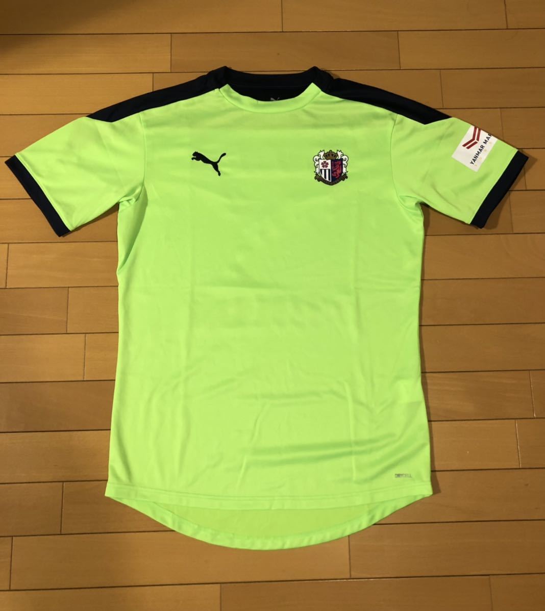 セレッソ大阪 PUMA 選手着用モデルのトレーニングシャツや限定グッズが