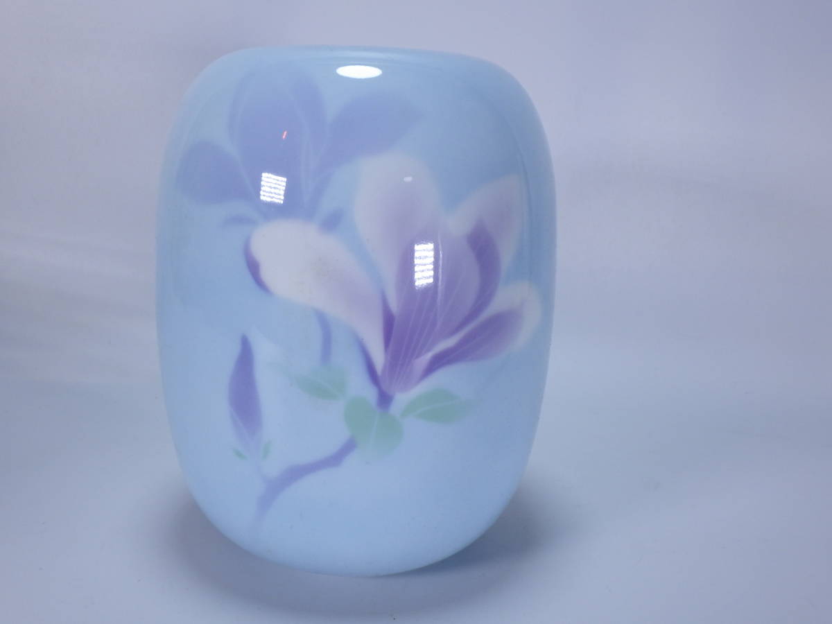 2581 深川製磁木蓮花瓶