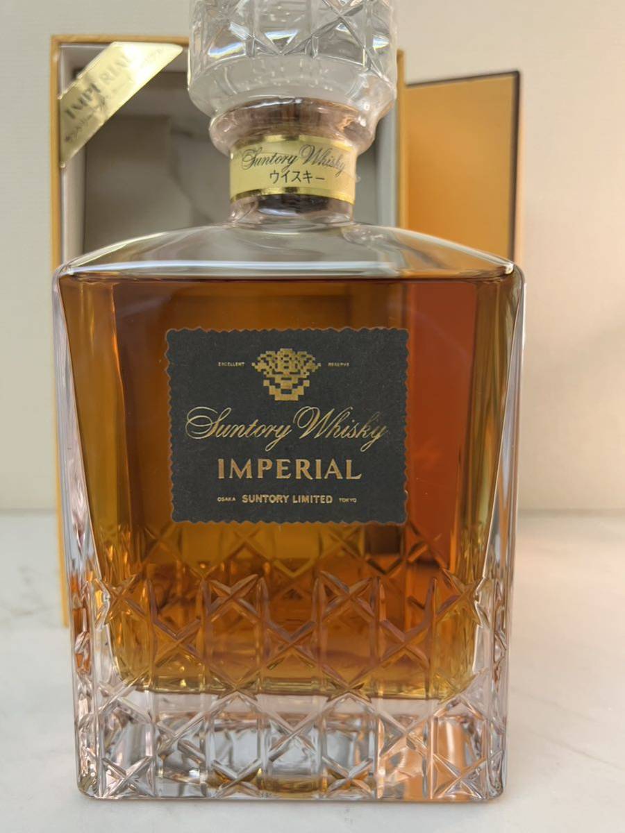 古酒幻のサントリーウイスキーインペリアルリミテッドカガミクリスタル