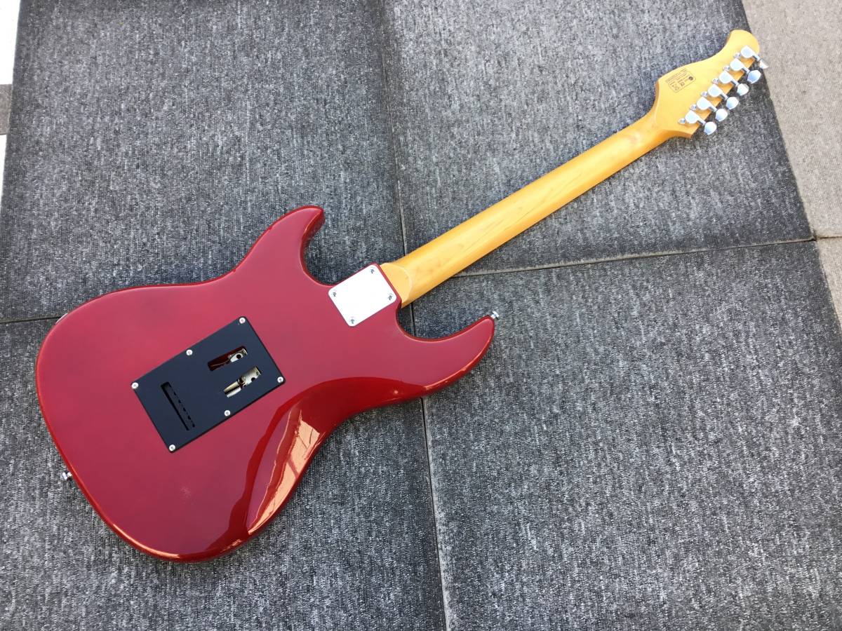 Elioth s305 ストラトキャスタータイプ レッド 赤 エレキギター