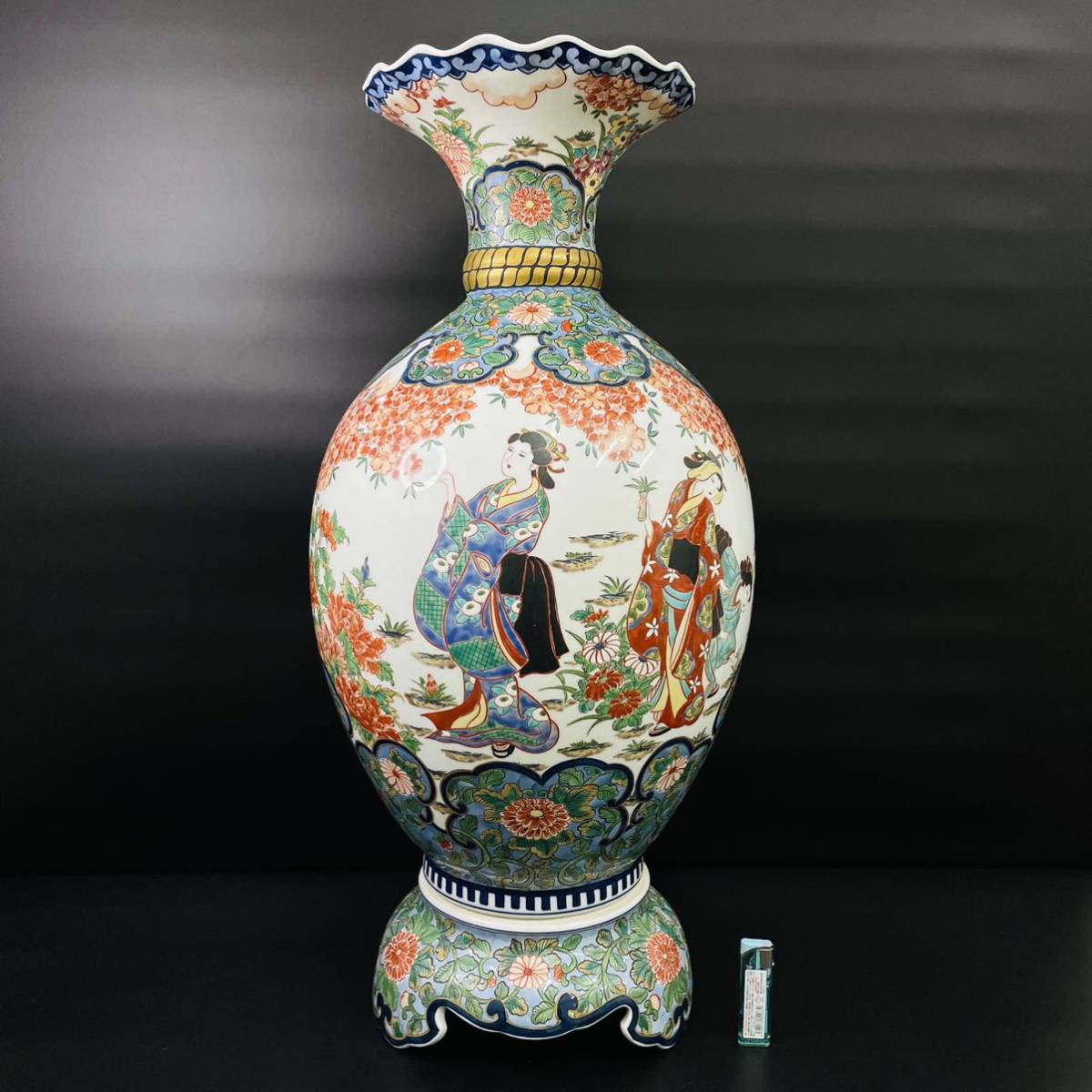 古美術品 古美術品 有田焼 色絵美人金彩花鳥紋図 壺 沈香壺