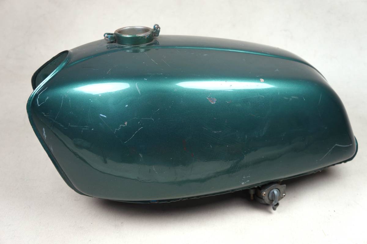 GT380 スズキ GT550 純正タンク GT380にも 純正タンク GT550