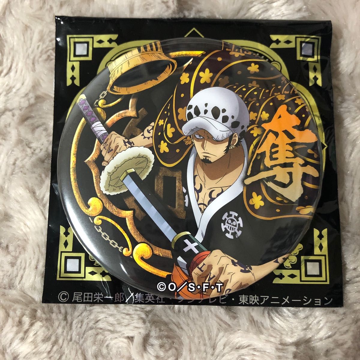 ワンピース 20周年記念缶バッジ ロー ONE PIECE』コレクション缶バッジ