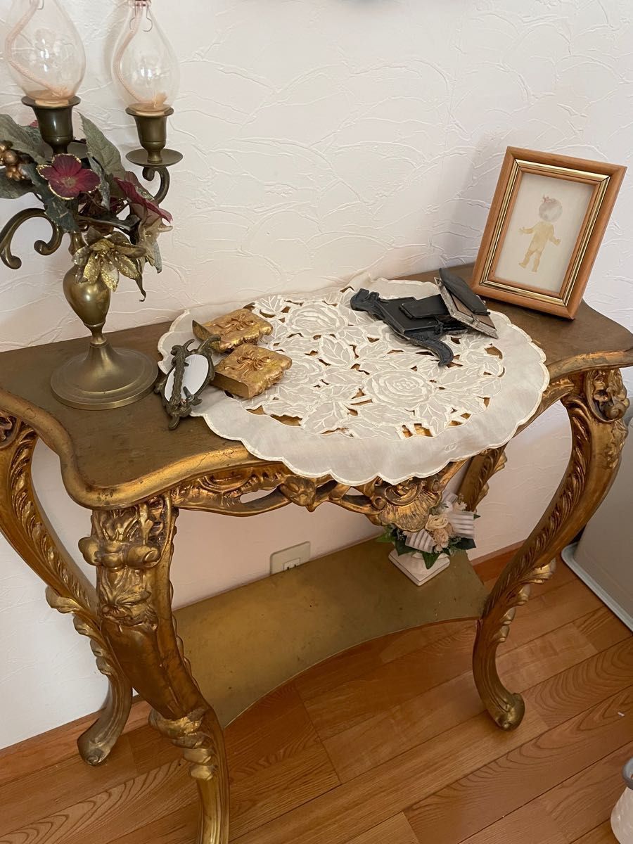 イタリア製 大理石 猫足コンソールテーブル、天使置物、真鍮コンポート