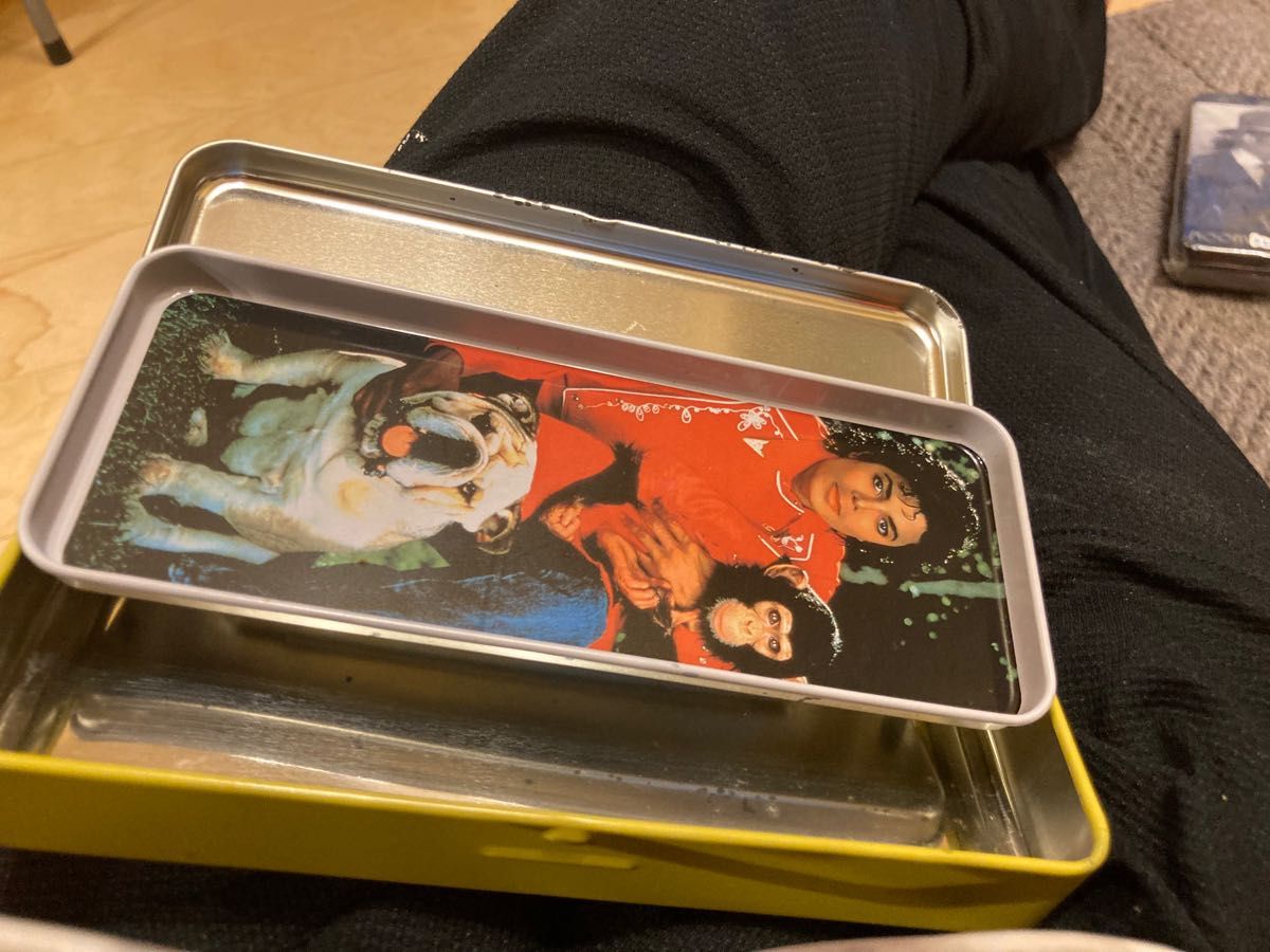 マイケルジャクソン缶ペンケースムーンウォーカー