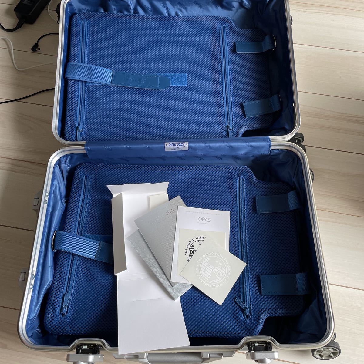 RIMOWA 932 52 機内持込OK 4輪 トパーズ TOPAS アルミ 32L リモワ TSA