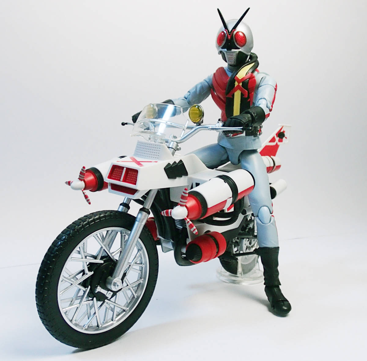 S.H.Figuarts 仮面ライダーX セール クルーザー フィギュア 限定 未