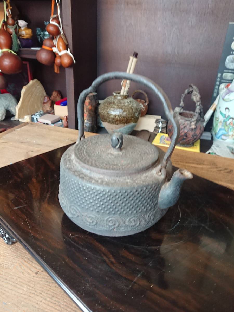鉄瓶□古い鉄製急須 中国 亀 古鉄瓶 茶瓶 水注 康熈二十四年三月造