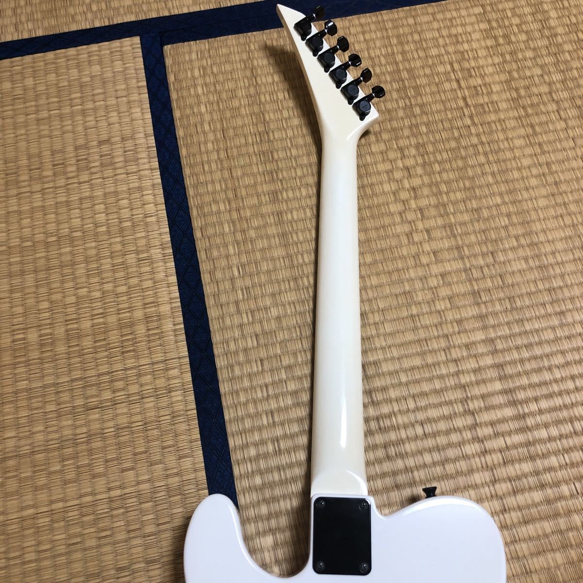 fernandes BT-115 今井寿モデル エレキギター ホワイト fernandes BT