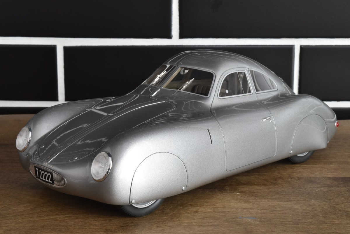 1/18ミニカー Amazon | 京商 1/18 FAIRLADY Z 300ZX Red 日産