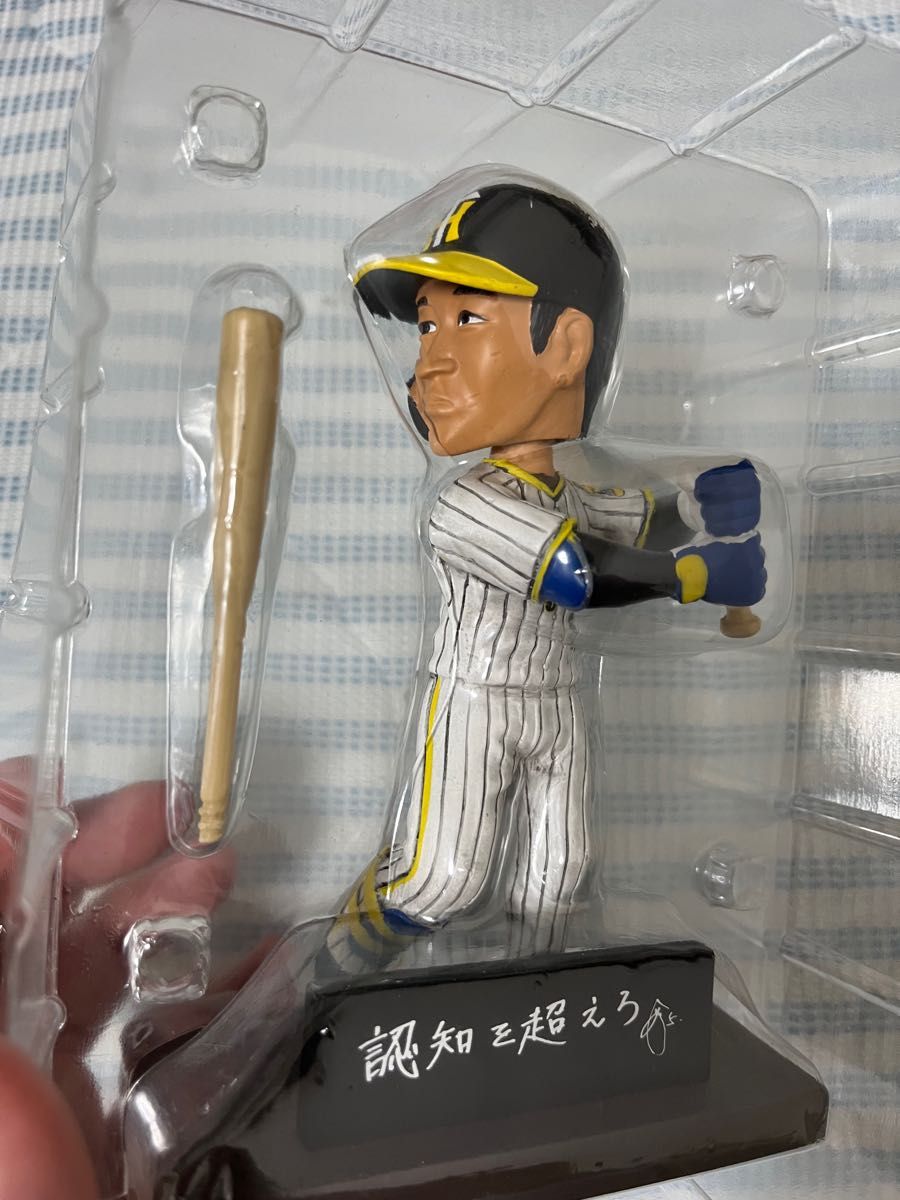 2023年リーグ 岡田選手 ボブルヘッドフィギュア 2023年リーグ 岡田選手