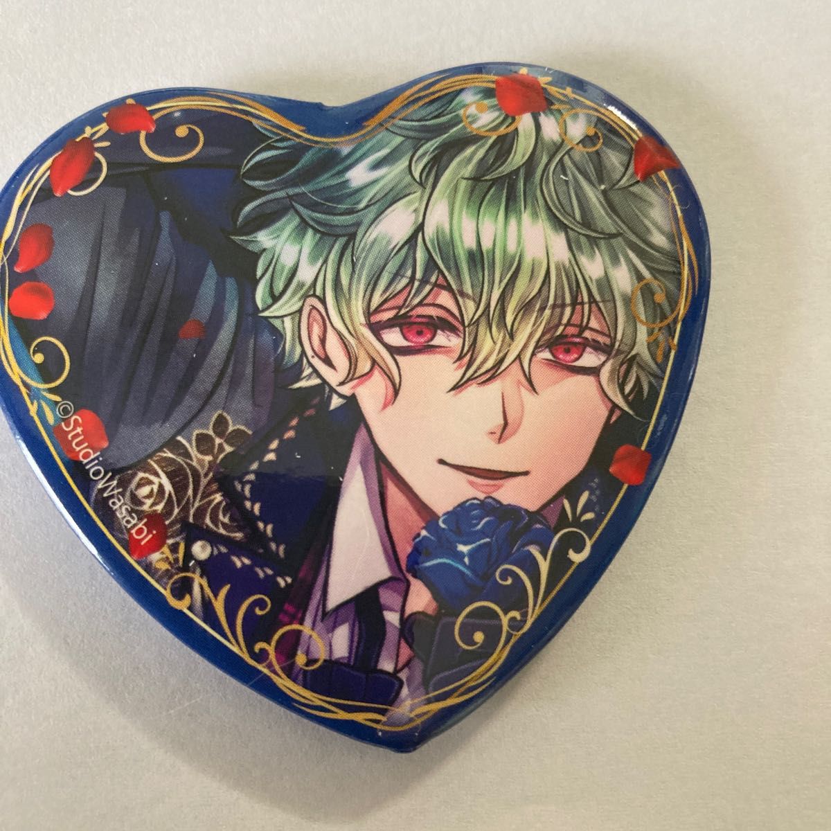悪魔執事と黒い猫 ハート型キャラバッジ カワカミ・ハナマル｜Yahoo