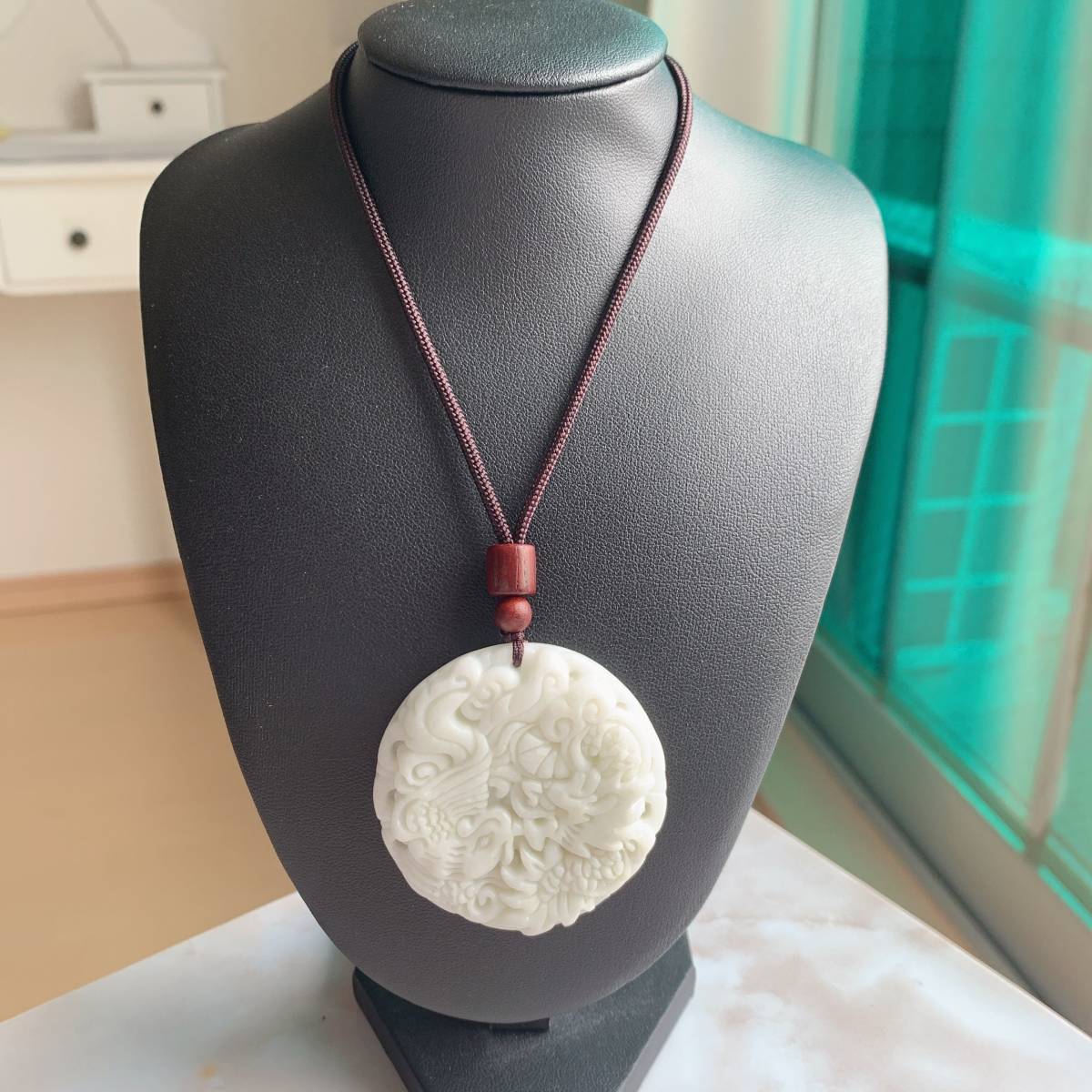 藍田玉 翡翠・ヒスイ 龍形彫刻 ネックレスペンダント パワーストーン