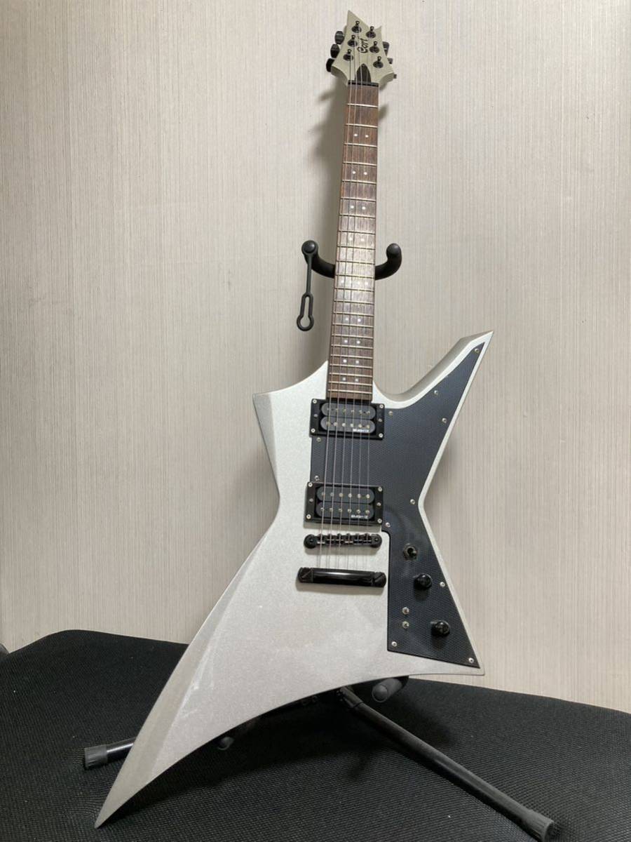 Cort explorer VX-2X エレキギター Cort explorer VX-2X エレキギター