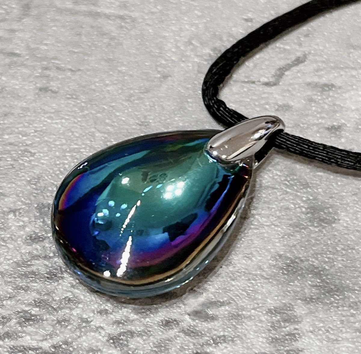 ジブリ美術館 高品質 三鷹の森限定品 飛行石 ペンダント バカラ 天空の