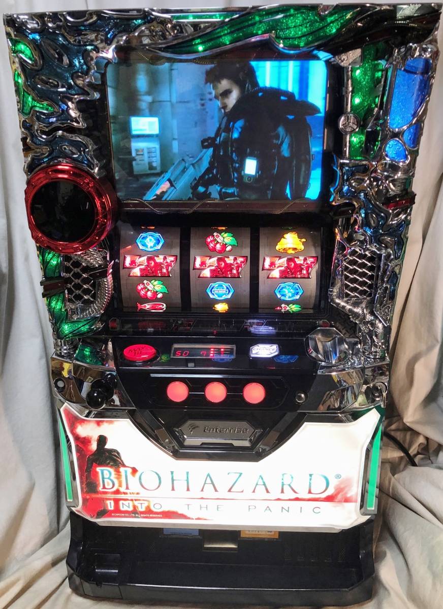 BIOHAZARD: INTO THE PANIC スロットマシン