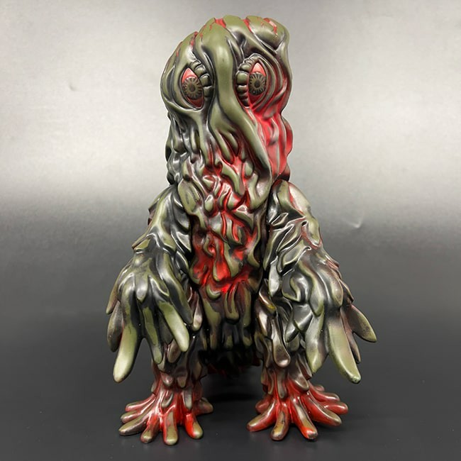 送料無料 マルサン ヘドラ painted by 吉坂隆 2023 Dark Green ver