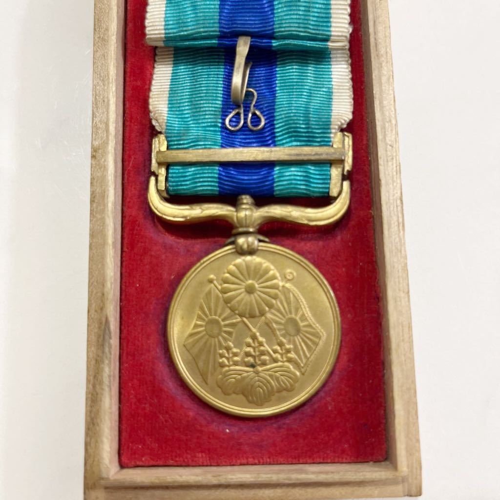 明治三十七八年従軍記章、明治期 海軍 桐箱付き 微章