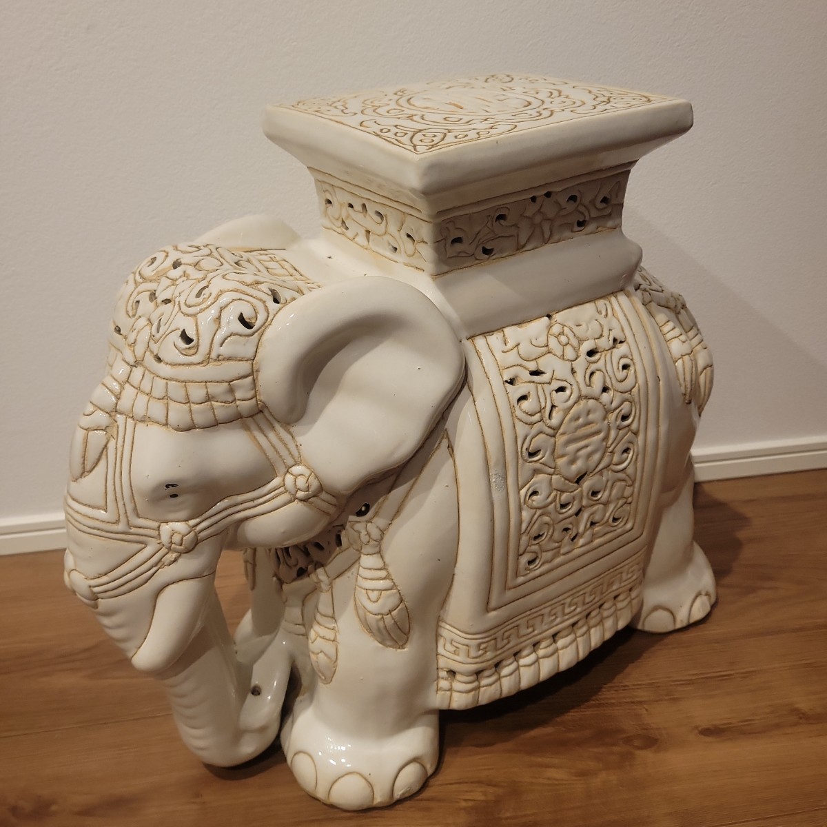 中国 象 陶器 置物 中国美術 インテリア 骨董 花瓶台 ※B03