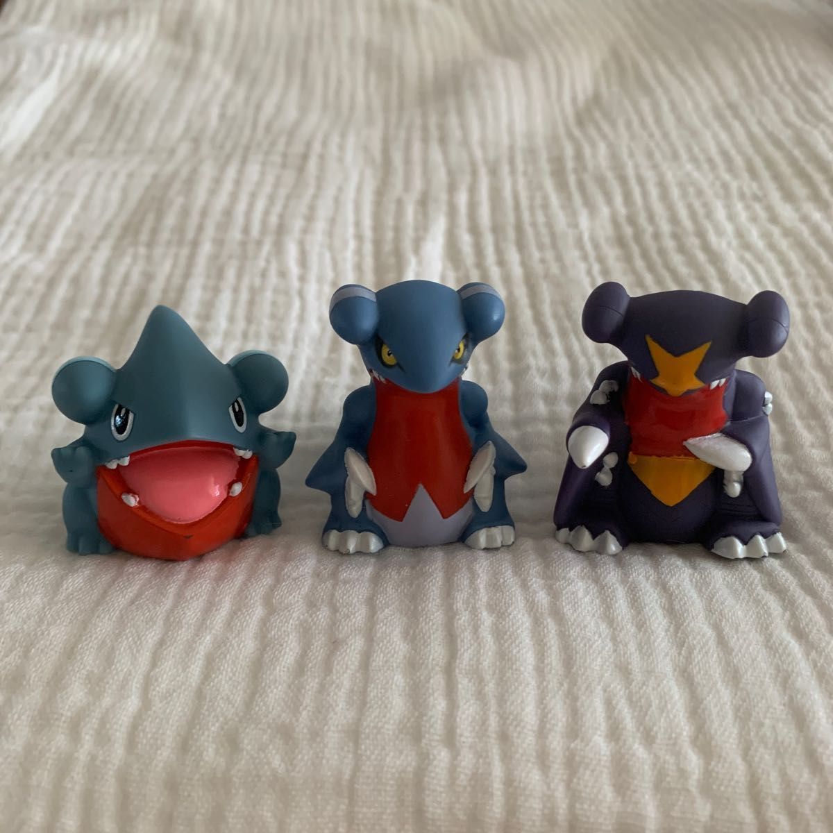 ガブリアス ポケモンキッズ 指人形 フィギュア ポケットモンスター