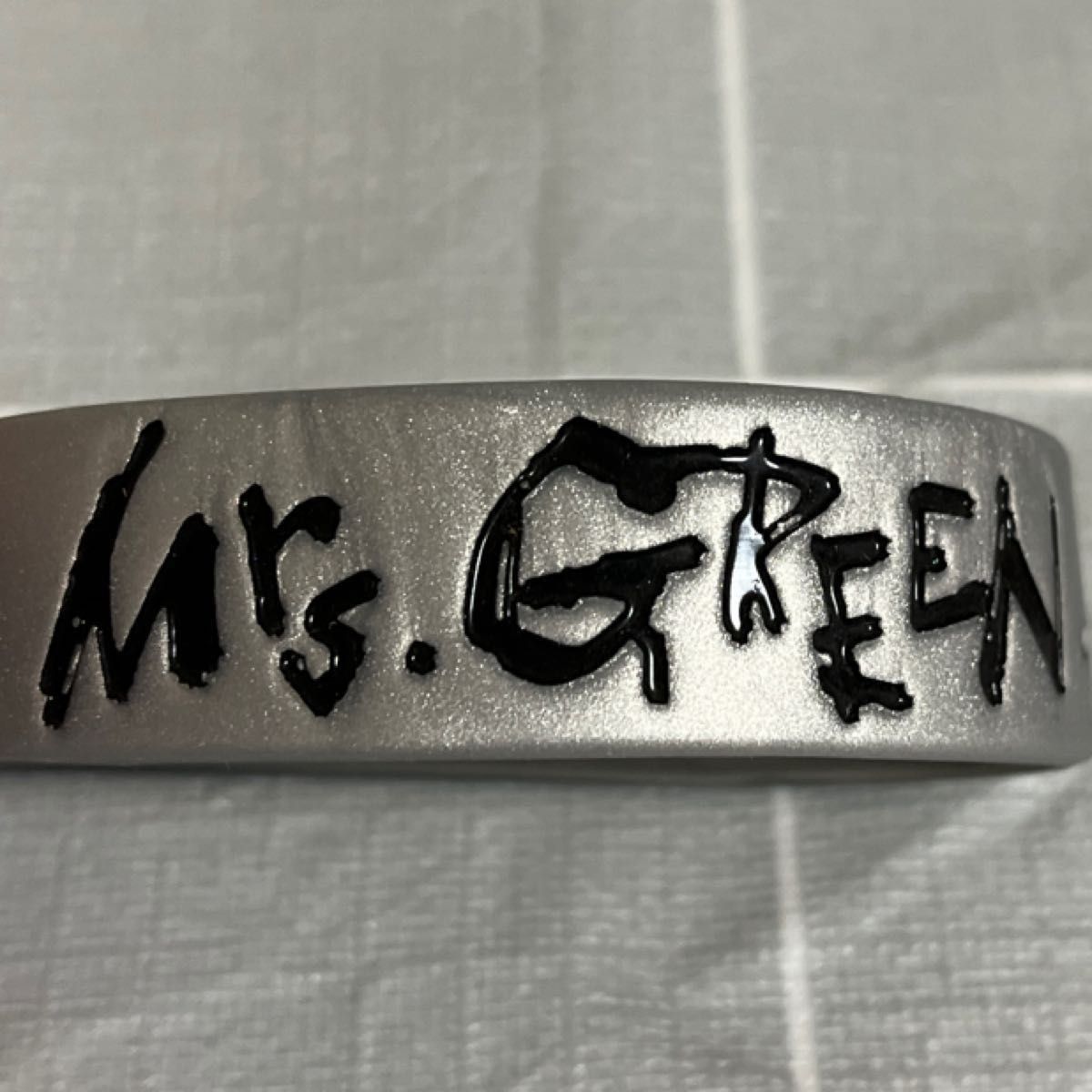 Mrs GREEN APPLE ラバーバンド 銀 シルバー ミセス ミセスグリーン
