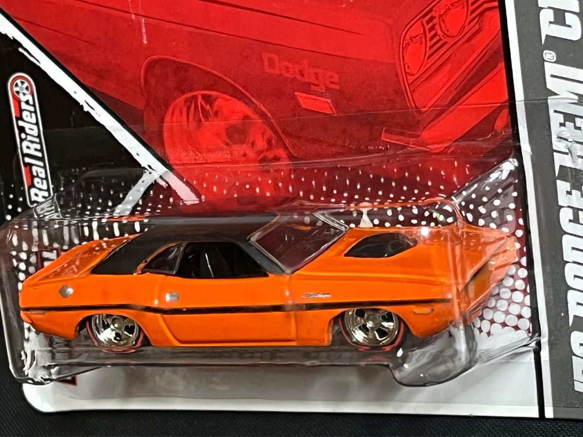 ホットウィール クラシックス '70 ヘミ チャレンジャー チェイス Hot