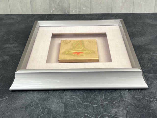 皮革工芸美術品 大久保婦久子『好き日』日本芸術院会員 文化勲章