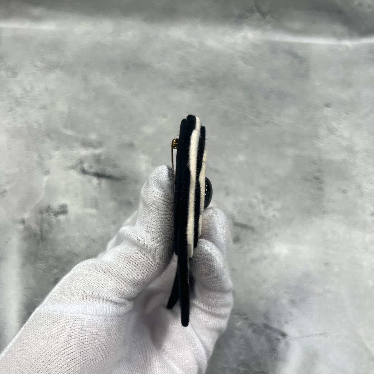 CHANEL シャネル カメリア コサージュ ブローチ ココマーク フェルト