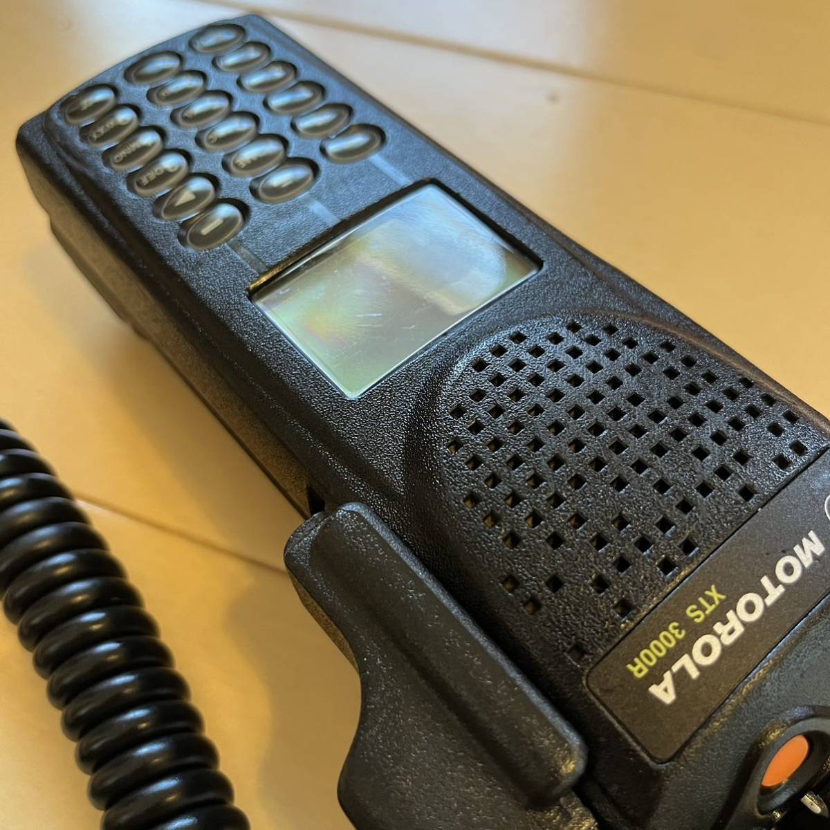 無稼働 放出品 モトローラ XTS3000 MOTOROLA LE装備 LAPD 無稼働 放