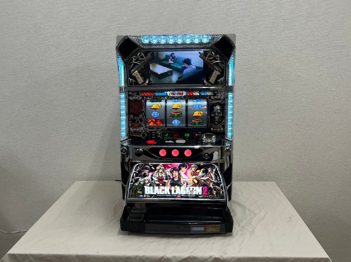 送料込み】初代 ブラックラグーン パチスロ 実機 初代ブラックラグーン