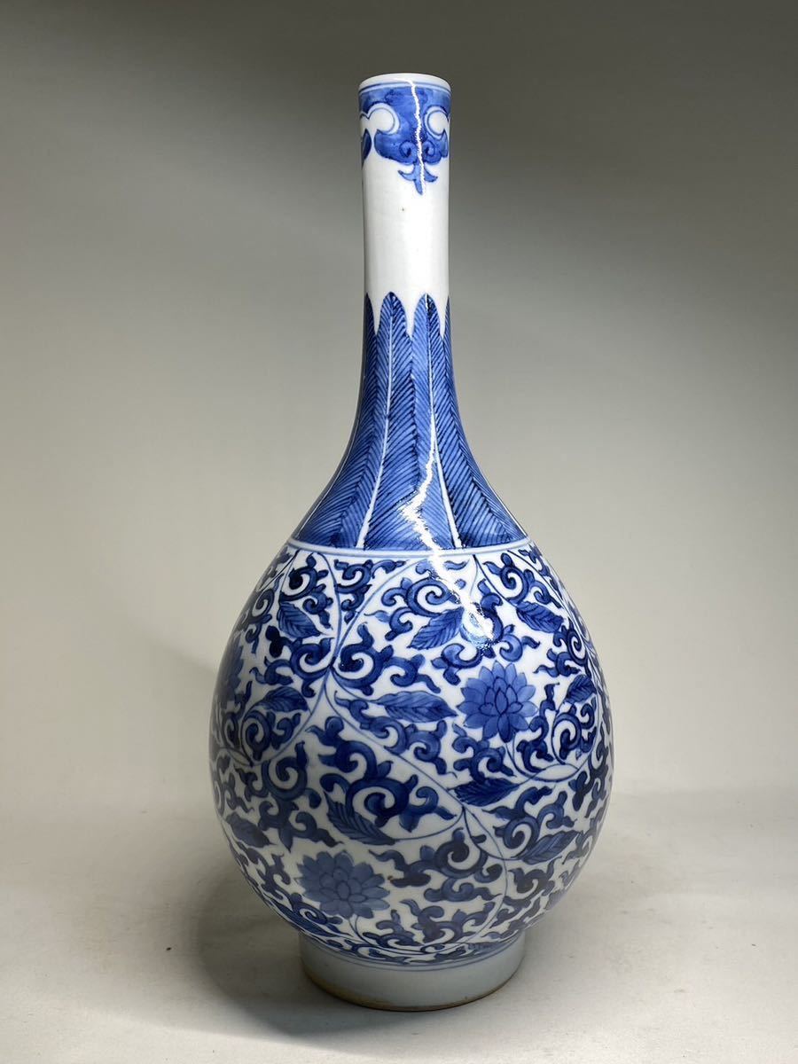 中国美術 大明成化年製 古美術 購入 唐草青花染付け花瓶 飾壷 骨董