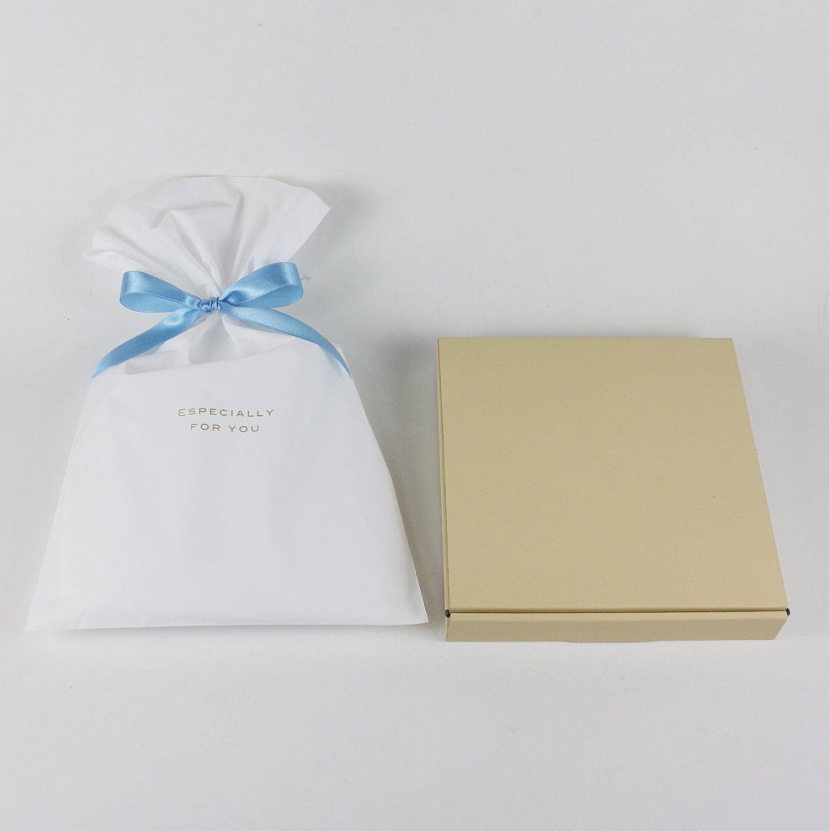 1942年 ロイヤルコペンハーゲン イヤープレート 「ベルフレーム」 北欧