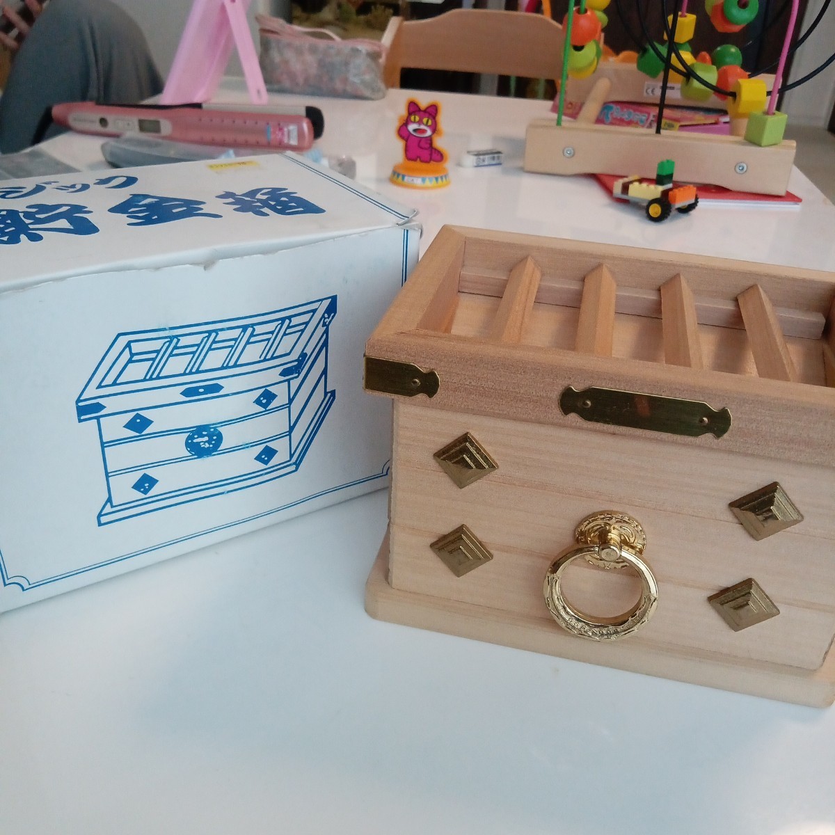 新品 マジック 賽銭箱 貯金箱 からくり 木製 小物 レトロ アンティーク