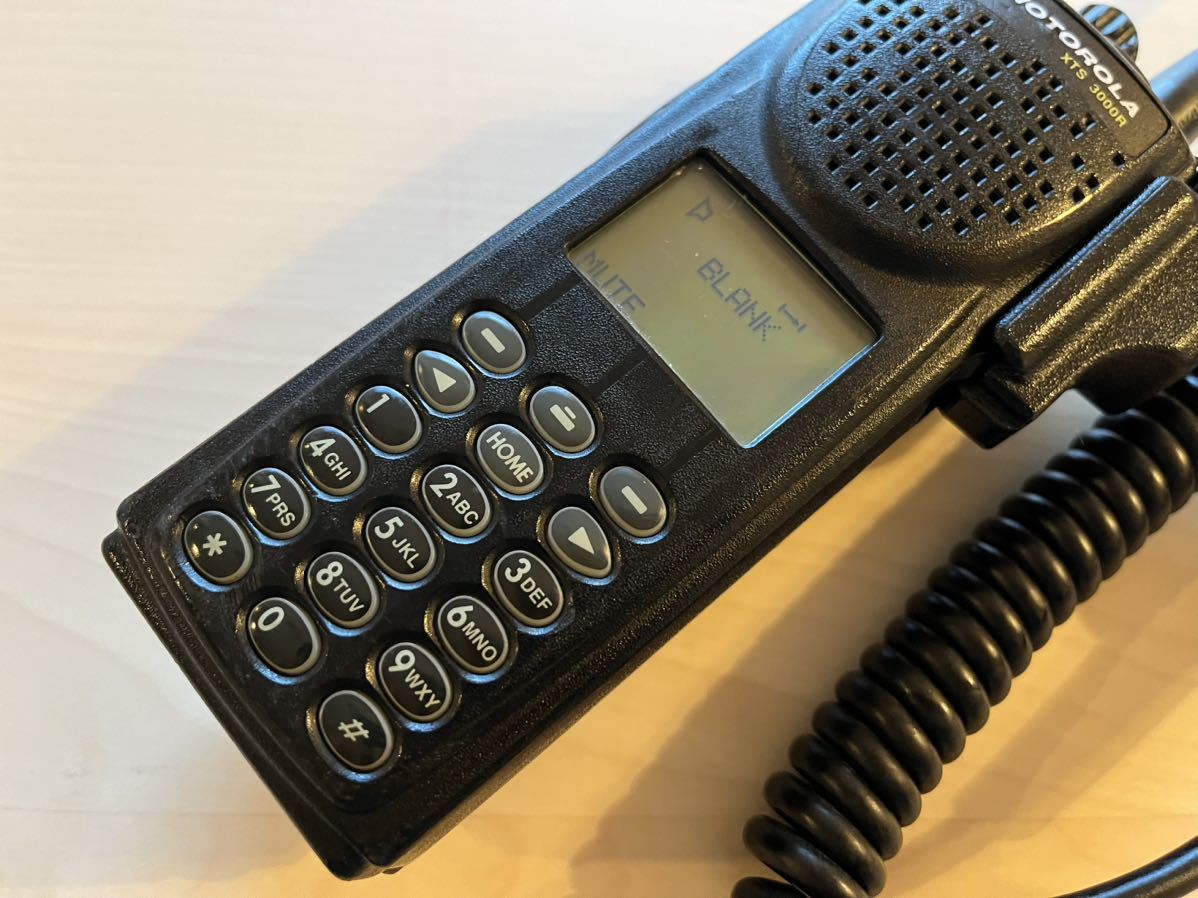 実物 放出品 MOTOROLA XTS3000 MODEL 3 モトローラ 実物 放出品