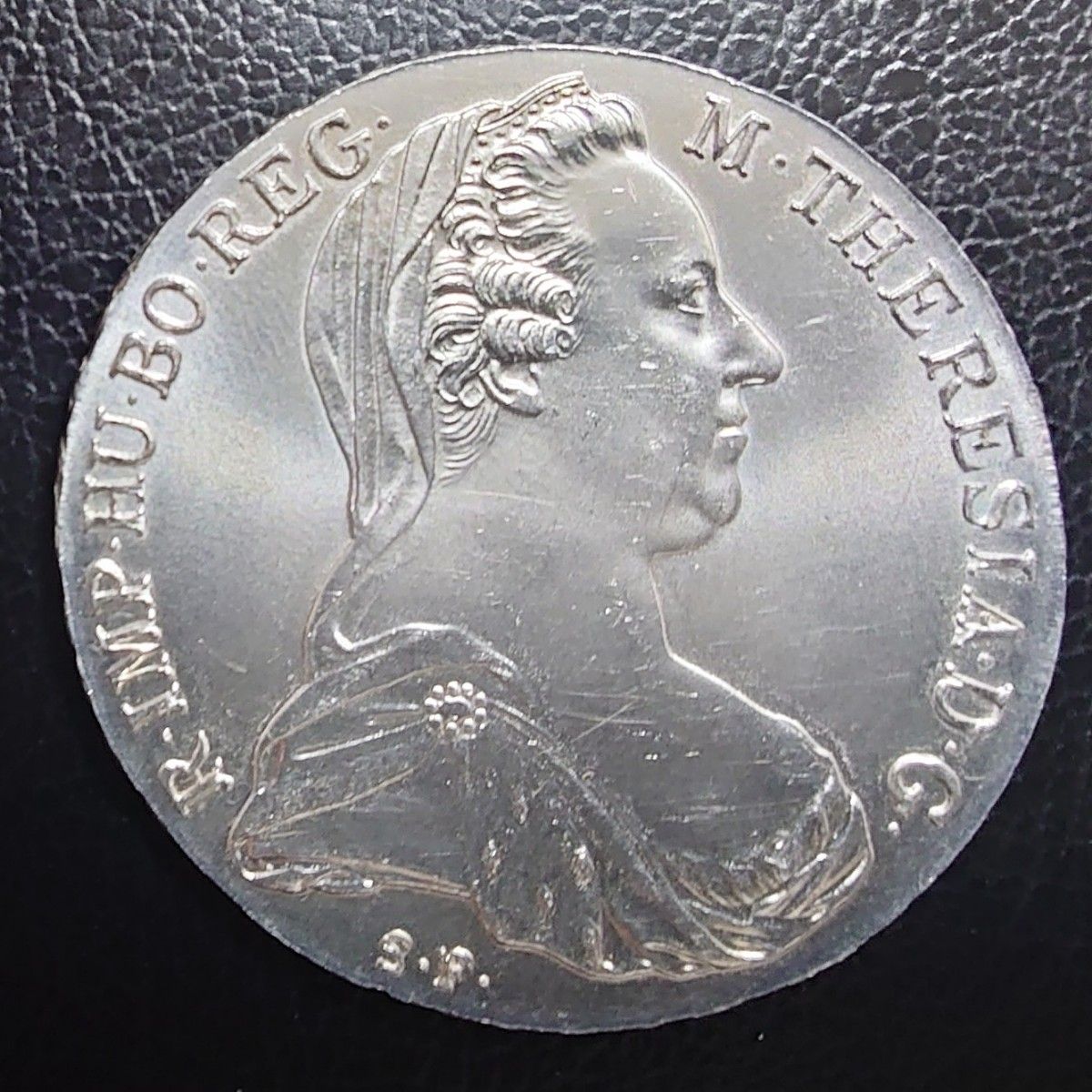 マリアテレジア ターラー銀貨 双頭竜 リストライク SV833 比重約10