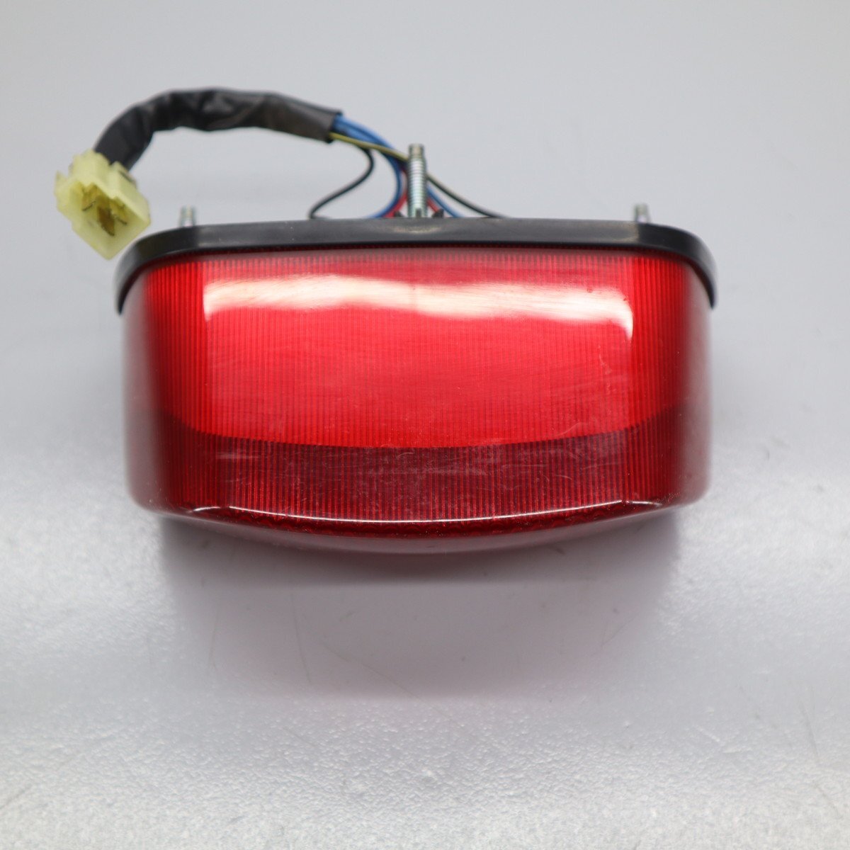 ゼファー400/550純正テールランプ ゼファー400/550純正テールランプ